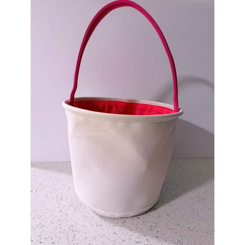 Strawberry Canvas Easter Bucket White Pink Fruit Applique Tote Bag New - Picture 4 of 5